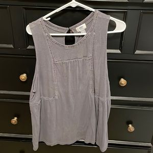 Geometric Stitched Tank Top